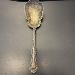 1847 Rogers Bros Charter Oak 1906 Silverplate Berry Serving Spoon
